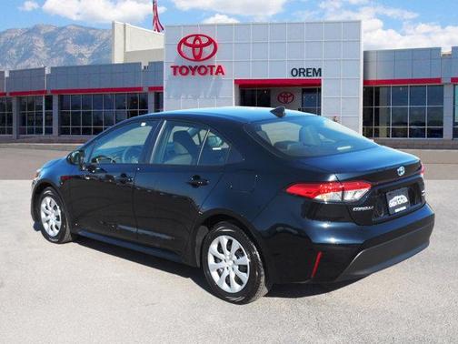 2025 Toyota Corolla Hybrid SE