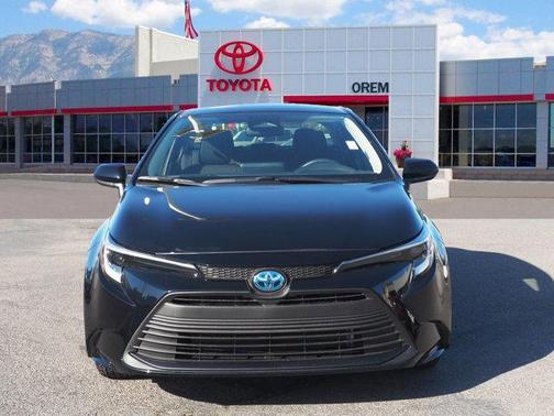 2025 Toyota Corolla Hybrid SE