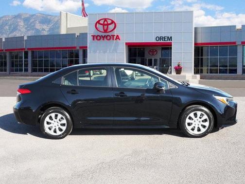 2025 Toyota Corolla Hybrid SE