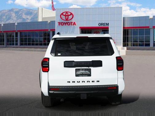 2025 Toyota 4Runner SR5