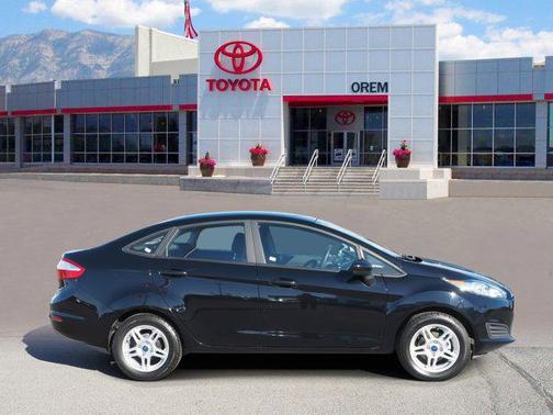 2017 Ford Fiesta SE
