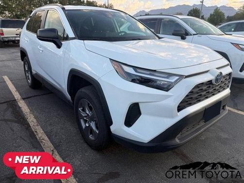 2023 Toyota RAV4 Hybrid LE