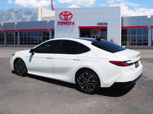2025 Toyota Camry XLE