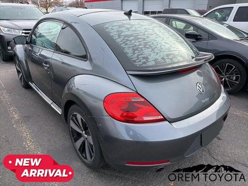2012 Volkswagen Beetle Base