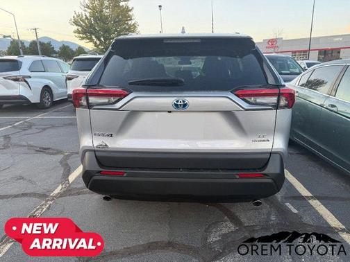 2023 Toyota RAV4 Hybrid LE