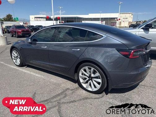 2020 Tesla Model 3 Long Range