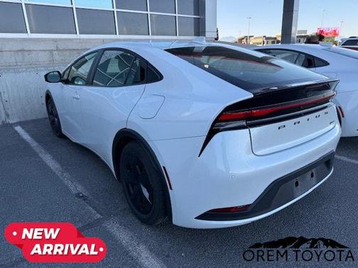 2024 Toyota Prius LE