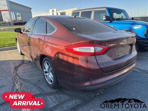 2016 Ford Fusion SE