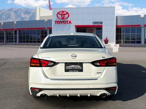 2023 Nissan Altima 2.5 SL