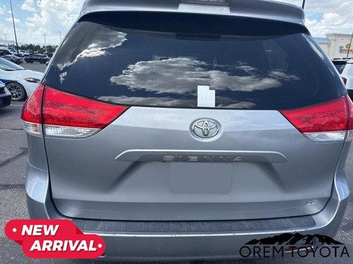 2012 Toyota Sienna LE