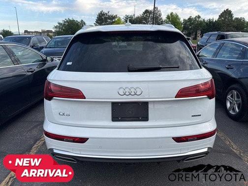 2022 Audi Q5 45 S line Prestige