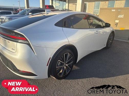 2023 Toyota Prius XLE