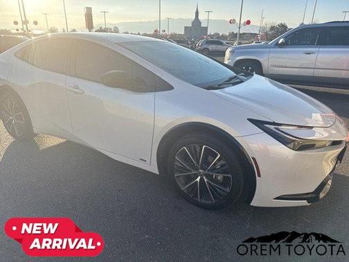 2023 Toyota Prius XLE