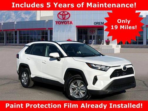 2025 Toyota RAV4 Hybrid XLE