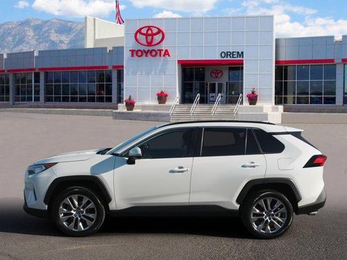 2021 Toyota RAV4 XLE Premium