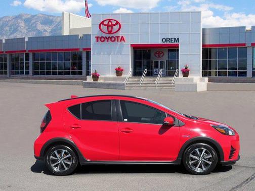 2018 Toyota Prius c Two