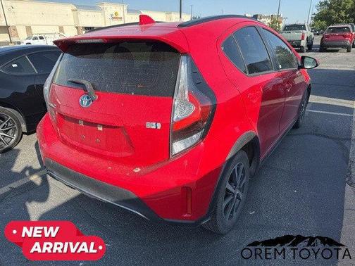 2018 Toyota Prius c Two