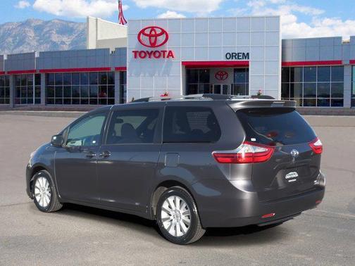 2015 Toyota Sienna LE