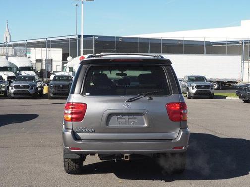 2002 Toyota Sequoia Limited