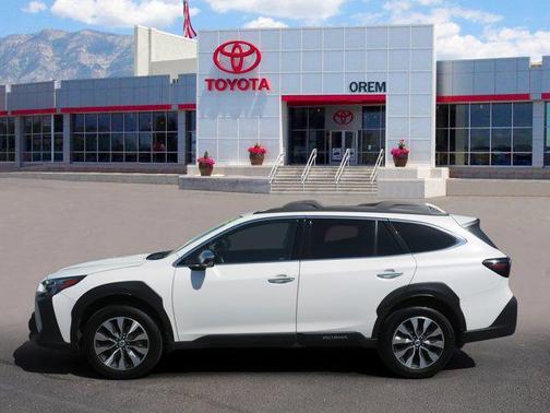 2023 Subaru Outback Touring