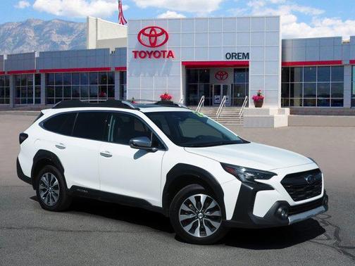 2023 Subaru Outback Touring