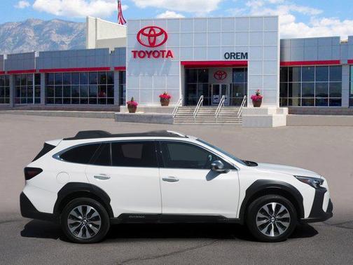 2023 Subaru Outback Touring