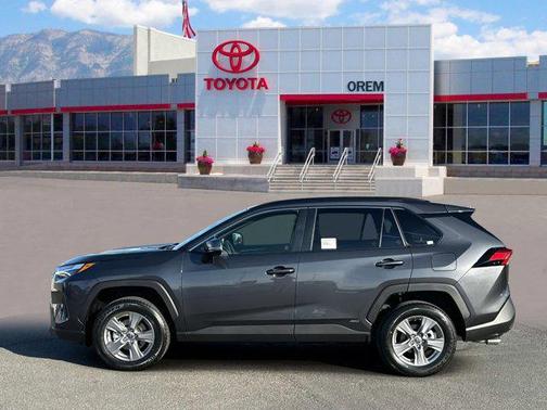 2025 Toyota RAV4 Hybrid XLE