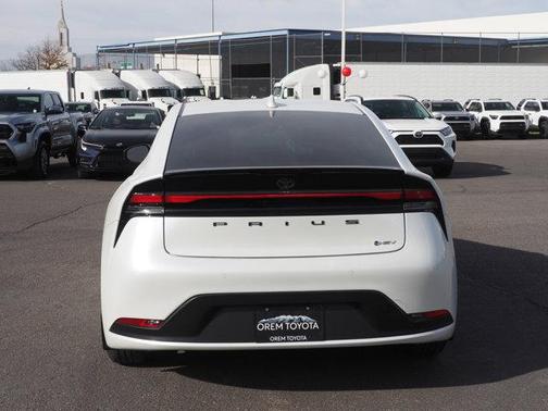 2024 Toyota Prius LE