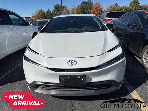 2024 Toyota Prius LE