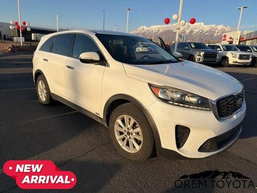 2019 Kia Sorento LX