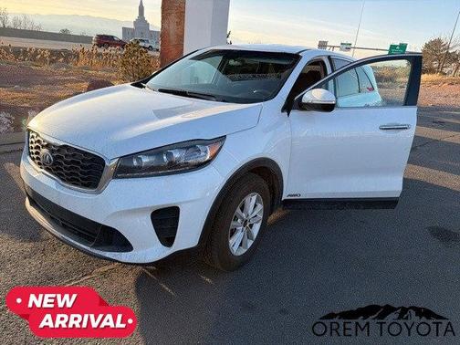 2019 Kia Sorento LX