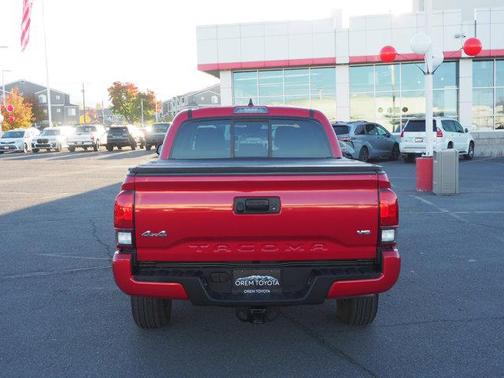 2022 Toyota Tacoma SR