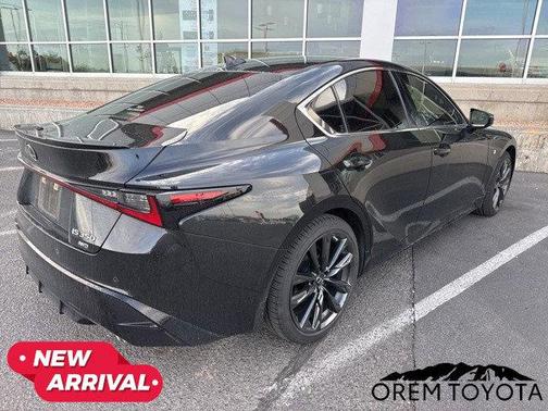2022 Lexus IS 350 Base