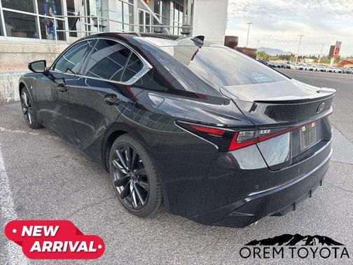 2022 Lexus IS 350 Base