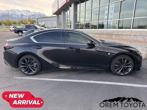 2022 Lexus IS 350 Base