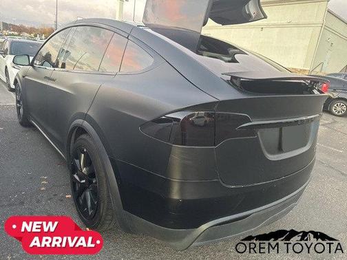 2022 Tesla Model X Plaid Tri Motor All-Wheel Drive