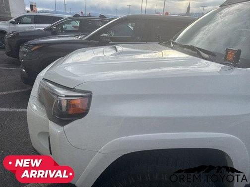 2023 Toyota 4Runner TRD Off Road Premium