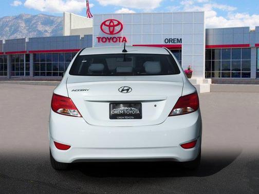 2016 Hyundai Accent SE