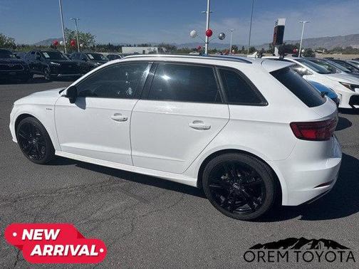 2017 Audi A3 e-tron 1.4T Premium