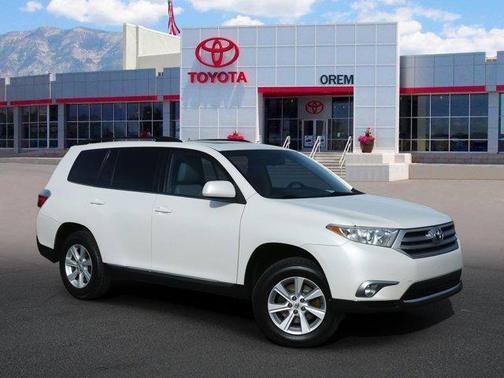 2012 Toyota Highlander SE