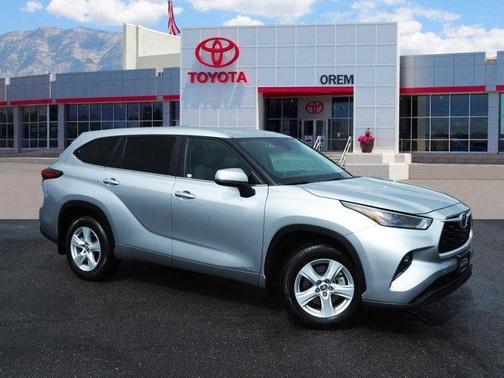 2023 Toyota Highlander Hybrid LE