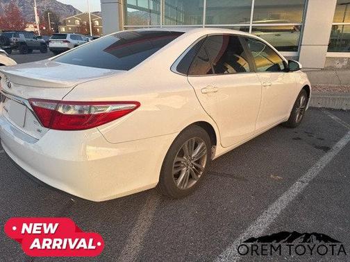 2017 Toyota Camry SE