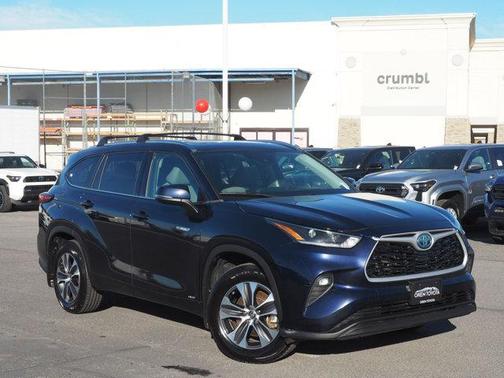 2021 Toyota Highlander Hybrid XLE