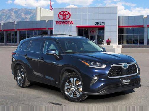 2021 Toyota Highlander Hybrid XLE