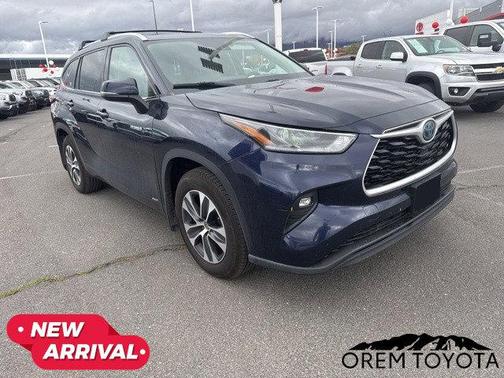 2021 Toyota Highlander Hybrid XLE