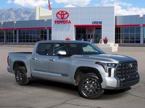 2026 Toyota Tundra Hybrid Platinum