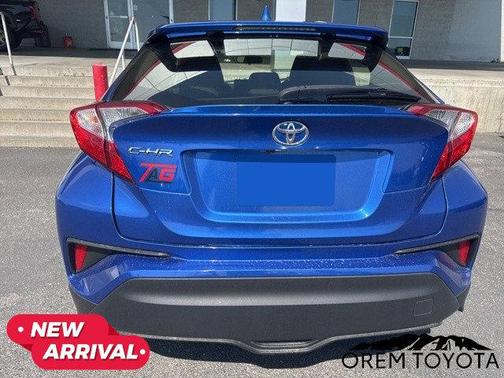 2021 Toyota C-HR XLE