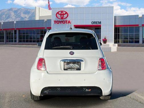 2017 FIAT 500e Battery Electric