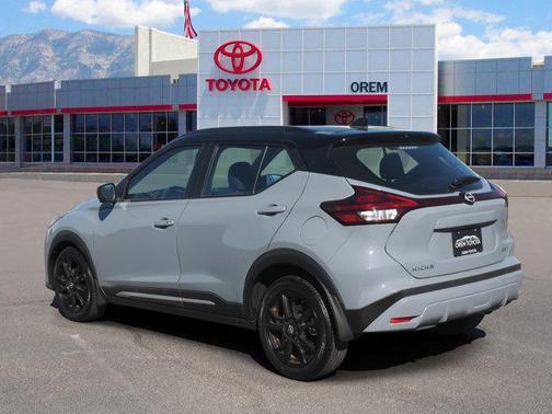 2023 Nissan Kicks SR
