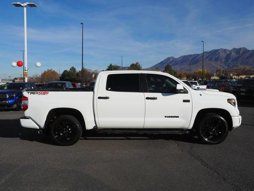 2019 Toyota Tundra SR5